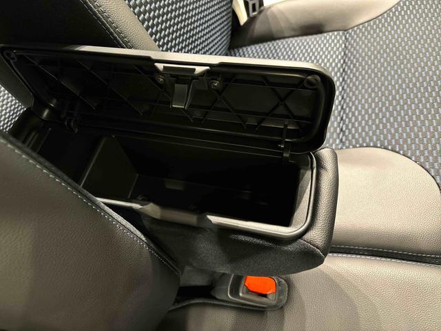 タントカスタムＸ　バックカメラ　電動パーキングブレーキＬＥＤオートライト　パワースライドドアウェルカムオープン機能　電動パーキングブレーキ　運転席助手席シートヒーター　アルミホイール　キーフリーシステム　　オート電動格納式ドアミラー（広島県）の中古車