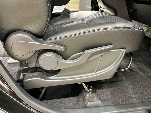 タントカスタムＲＳ　バックカメラ　電動パーキングブレーキＬＥＤオートライト　パワースライドドアウェルカムオープン機能　運転席助手席シートヒーター　アルミホイール　キーフリーシステム　　オート電動格納式ドアミラー（広島県）の中古車