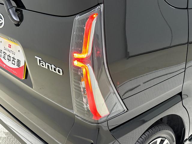 タントカスタムＲＳ　バックカメラ　電動パーキングブレーキＬＥＤオートライト　パワースライドドアウェルカムオープン機能　運転席助手席シートヒーター　アルミホイール　キーフリーシステム　　オート電動格納式ドアミラー（広島県）の中古車