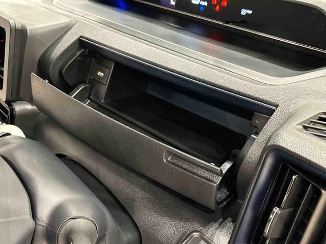 タントカスタムＸ　電動パーキングブレーキＬＥＤオートライト　パワースライドドアウェルカムオープン機能　電動パーキングブレーキ　運転席助手席シートヒーター　アルミホイール　キーフリーシステム　　オート電動格納式ドアミラー（広島県）の中古車