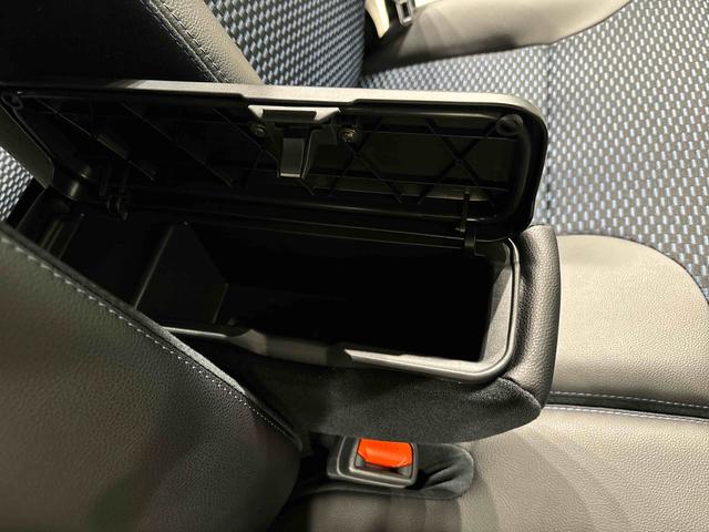 タントカスタムＸ　電動パーキングブレーキＬＥＤオートライト　パワースライドドアウェルカムオープン機能　電動パーキングブレーキ　運転席助手席シートヒーター　アルミホイール　キーフリーシステム　　オート電動格納式ドアミラー（広島県）の中古車