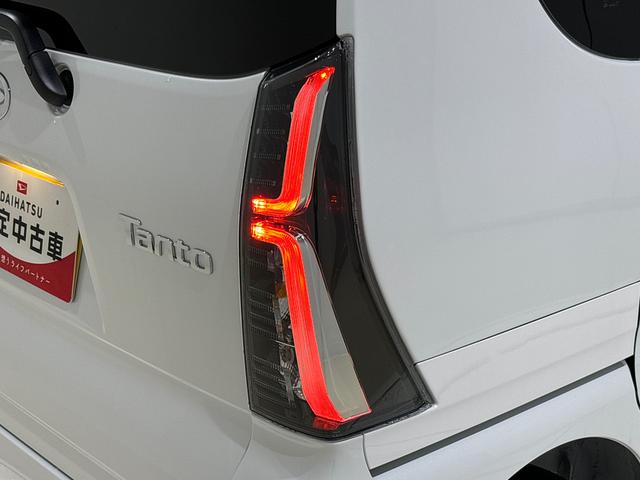 タントカスタムＸ　電動パーキングブレーキＬＥＤオートライト　パワースライドドアウェルカムオープン機能　電動パーキングブレーキ　運転席助手席シートヒーター　アルミホイール　キーフリーシステム　　オート電動格納式ドアミラー（広島県）の中古車
