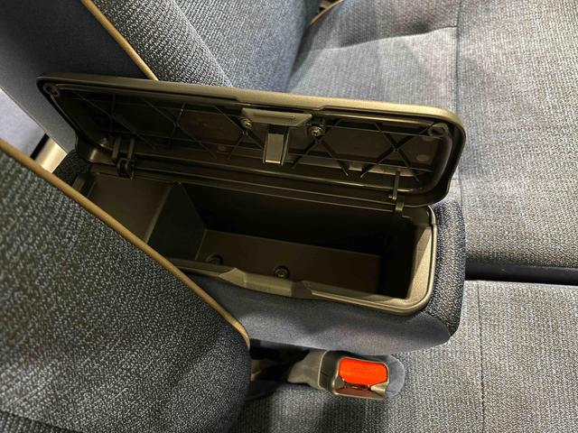 ムーヴキャンバスセオリーＧ　両側電動スライドドア　ＳＲＳサイドエアバッグ付オートライト　オートハイビーム　ＬＥＤヘッドライト　ＬＥＤフォグランプ　前席シートヒーター　オートホールドブレーキ機能付き電動パーキングブレーキ　オーディオ操作用ステアリングスイッチ　オーディオレス（広島県）の中古車