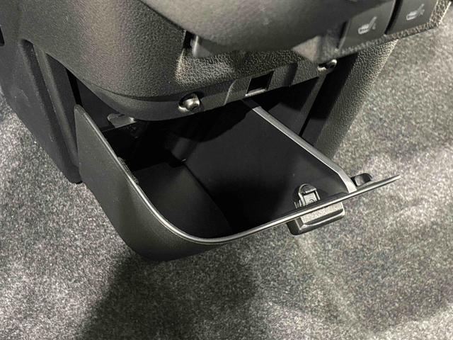 ムーヴキャンバスセオリーＧ　両側電動スライドドア　ＳＲＳサイドエアバッグ付オートライト　オートハイビーム　ＬＥＤヘッドライト　ＬＥＤフォグランプ　前席シートヒーター　オートホールドブレーキ機能付き電動パーキングブレーキ　オーディオ操作用ステアリングスイッチ　オーディオレス（広島県）の中古車