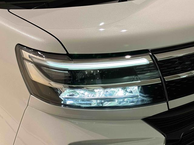 タントカスタムＲＳ　　両側パワースライドドア　ＬＥＤヘッドライトＬＥＤオートライト　パワースライドドアウェルカムオープン機能　オート電動格納式ドアミラー　助手席ロングスライド　助手席イージークローザー　アルミホイール　キーフリーシステム（広島県）の中古車