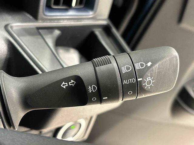 タントカスタムＲＳＬＥＤオートライト　パワースライドドアウェルカムオープン機能　電動パーキングブレーキ　運転席助手席シートヒーター　アルミホイール　キーフリーシステム　　オート電動格納式ドアミラー（広島県）の中古車
