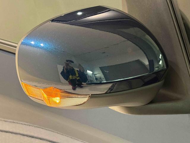 タントカスタムＲＳＬＥＤオートライト　パワースライドドアウェルカムオープン機能　電動パーキングブレーキ　運転席助手席シートヒーター　アルミホイール　キーフリーシステム　　オート電動格納式ドアミラー（広島県）の中古車
