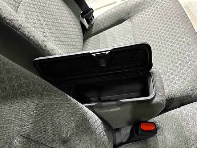 タントＸ　バックカメラ　片側電動スライドドア　シートヒーターＬＥＤオートライト　パワースライドドアウェルカムオープン機能　オート電動格納式ドアミラー　助手席ロングスライド　助手席イージークローザー　アルミホイール　キーフリーシステム（広島県）の中古車
