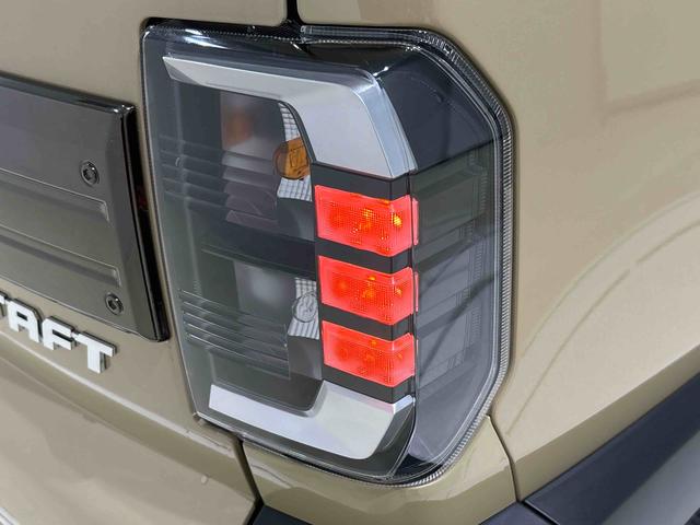 タフトＧターボ　ダーククロムベンチャー　　ＬＥＤヘッドライトスカイフィールトップ　クロムパック　メッキパック　シルバーアンダーガーニッシュ　インテリアアクセント　ＬＥＤオートハイビーム＆フォグランプ　電動パーキングブレーキ　バックカメラ　アルミホイール（広島県）の中古車