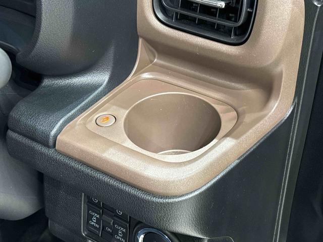 ムーヴキャンバスセオリーＧ　　２ＷＤ　　ＣＶＴ　両側オアワースライドドアＬＥＤオートライト・フォグランプ　電動パーキングブレーキ　プッシュボタンスタート　セキュリティアラーム　バックカメラ　両側パワースライドドアウエルカムオープン機能　オート電動格納式ドアミラー（広島県）の中古車