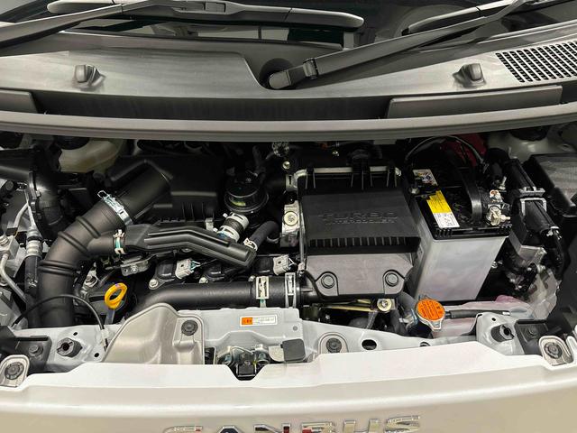 ムーヴキャンバスストライプスＧターボ　電動パーキングブレーキＬＥＤオートライト・フォグランプ　電動パーキングブレーキ　プッシュボタンスタート　セキュリティアラーム　バックカメラ　両側パワースライドドアウエルカムオープン機能　オート電動格納式ドアミラー（広島県）の中古車