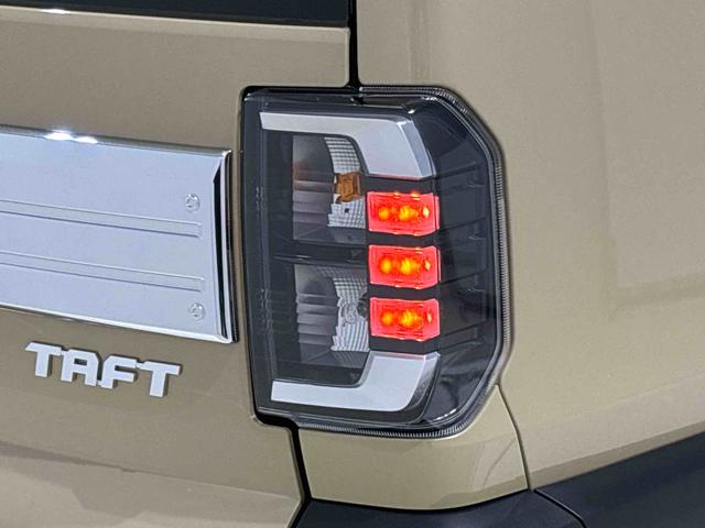 タフトＧターボ　クロムベンチャー　バックカメラ　前席シートヒータースカイフィールトップ　クロムパック　メッキパック　シルバーアンダーガーニッシュ　インテリアアクセント　ＬＥＤオートハイビーム＆フォグランプ　電動パーキングブレーキ　バックカメラ　アルミホイール（広島県）の中古車