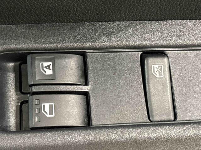 ハイゼットカーゴＤＸ　ハロゲンヘッドランプ　ＡＭ・ＦＭラジオ　　キーレス荷室ランプ　コーナーセンサー　テンパータイヤ　衝突警報機能　衝突回避支援ブレーキ　車線逸脱警報機能　オートハイビーム　標識認識機能　誤発進抑制制御機能　先行車発進お知らせ機能　リヤーヒーター（広島県）の中古車