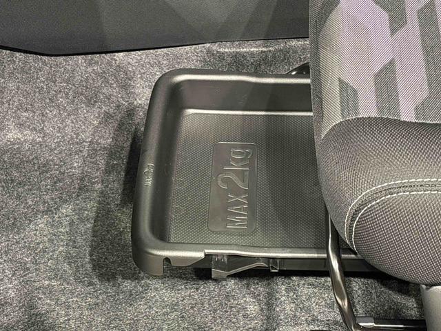 タフトＧターボ　クロムベンチャースカイフィールトップ　クロムパック　メッキパック　シルバーアンダーガーニッシュ　インテリアアクセント　ＬＥＤオートハイビーム＆フォグランプ　電動パーキングブレーキ　バックカメラ　アルミホイール（広島県）の中古車
