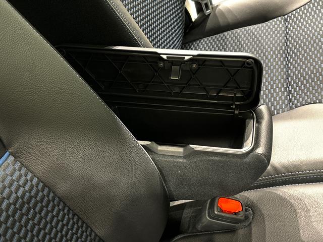 タントカスタムＲＳ　ディスプレイオーディオ　ＥＴＣ車載器ＬＥＤオートライト　パワースライドドアウェルカムオープン機能　電動パーキングブレーキ　運転席助手席シートヒーター　アルミホイール　キーフリーシステム　　オート電動格納式ドアミラー（広島県）の中古車