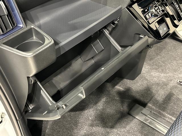 タントカスタムＲＳ　ディスプレイオーディオ　ＥＴＣ車載器ＬＥＤオートライト　パワースライドドアウェルカムオープン機能　電動パーキングブレーキ　運転席助手席シートヒーター　アルミホイール　キーフリーシステム　　オート電動格納式ドアミラー（広島県）の中古車