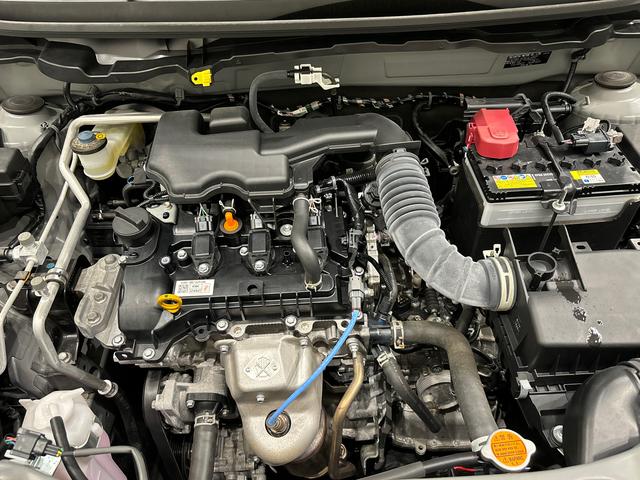 ロッキープレミアムＧＬＥＤヘッドランプ・フォグランプ　全車速追従機能付アダプティブクルーズコントロール　レーンキープコントロール　１７インチアルミホイール　シートヒーター　プッシュボタンスタート（広島県）の中古車