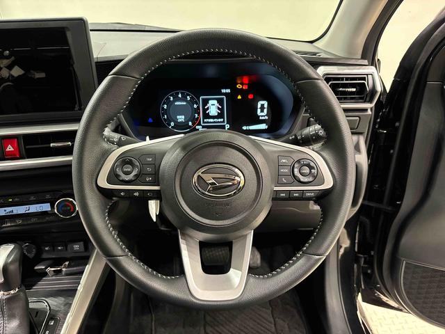 ロッキープレミアムＧ　電動パーキングブレーキ　ブレーキホールドＬＥＤヘッドランプ・フォグランプ　全車速追従機能付アダプティブクルーズコントロール　レーンキープコントロール　ブラインドスポットモニター　１７インチアルミホイール　シートヒーター（広島県）の中古車