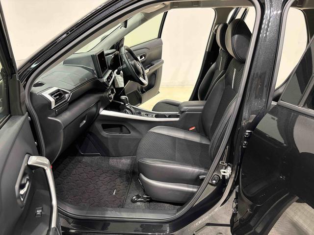 ロッキープレミアムＧ　電動パーキングブレーキ　ブレーキホールドＬＥＤヘッドランプ・フォグランプ　全車速追従機能付アダプティブクルーズコントロール　レーンキープコントロール　ブラインドスポットモニター　１７インチアルミホイール　シートヒーター（広島県）の中古車