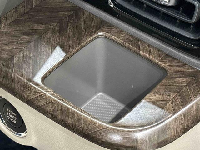 アルトラパンモード　　全方位カメラ　純正ナビゲーション　ドラレコ運転席・助手席シートヒーター　運転席シートリフター　革巻ステアリングホイール　コーナーセンサー　デュアルセンサーブレーキサポート　キーフリーシステム（広島県）の中古車