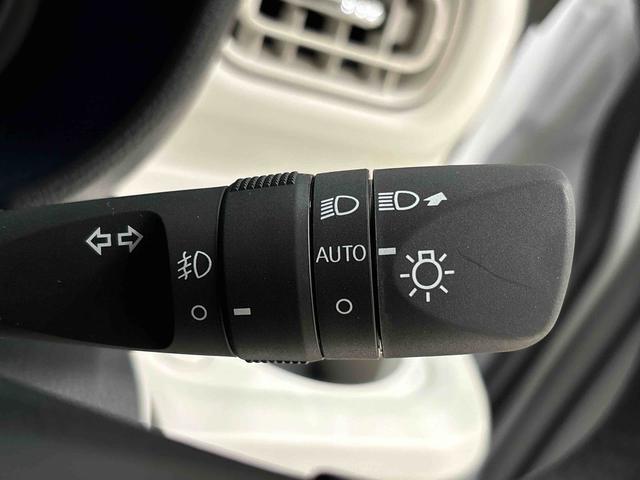 ムーヴキャンバスストライプスＧターボ　バックカメラ　前席シートヒーターＬＥＤオートライト・フォグランプ　　プッシュボタンスタート　セキュリティアラーム　バックカメラ　両側パワースライドドアウエルカムオープン機能　オート電動格納式ドアミラー（広島県）の中古車