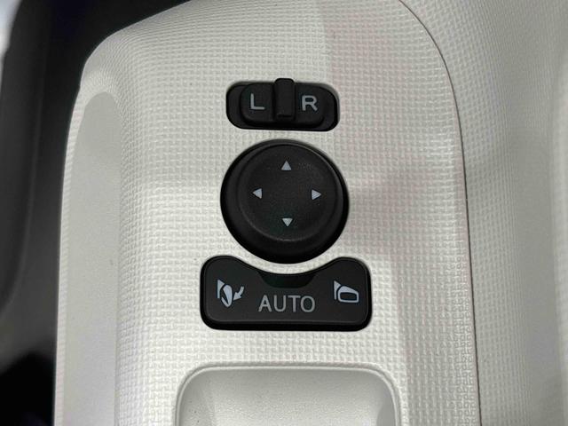 ムーヴキャンバスストライプスＧターボ　バックカメラ　前席シートヒーターＬＥＤオートライト・フォグランプ　　プッシュボタンスタート　セキュリティアラーム　バックカメラ　両側パワースライドドアウエルカムオープン機能　オート電動格納式ドアミラー（広島県）の中古車