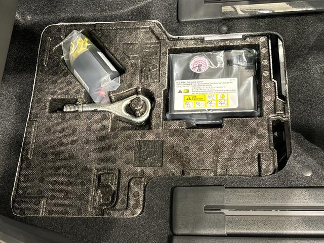タントファンクロスターボ　バックカメラ　両側シートヒーターＬＥＤオートライト　パワースライドドアウェルカムオープン機能　電動格納式ドアミラー　助手席ロングスライド　助手席イージークローザー　　セキュリティアラーム　キーフリーシステム（広島県）の中古車