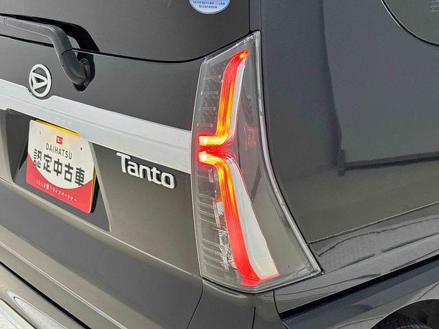 タントカスタムＲＳセレクションＬＥＤオートライト　パワースライドドアウェルカムオープン機能　オート電動格納式ドアミラー　助手席ロングスライド　助手席イージークローザー　アルミホイール　キーフリーシステム（広島県）の中古車