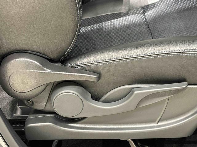 タントカスタムＲＳＬＥＤオートライト　パワースライドドアウェルカムオープン機能　電動パーキングブレーキ　運転席助手席シートヒーター　アルミホイール　キーフリーシステム　　オート電動格納式ドアミラー（広島県）の中古車
