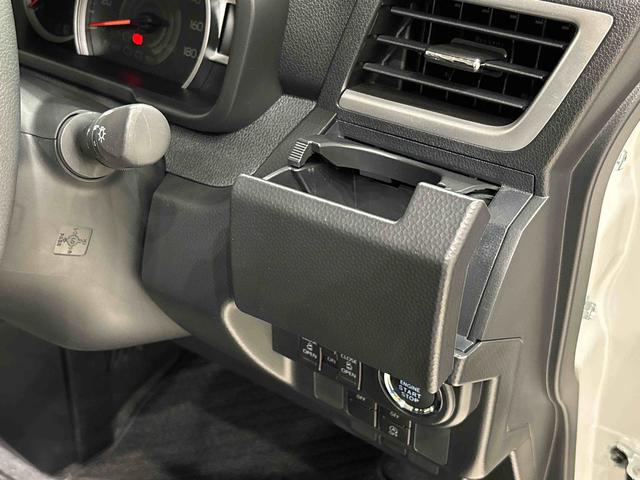 トールカスタムＧ　ターボ　クルーズコントロール　バックカメラ付きＬＥＤヘッドランプ・フォグランプ　　１５インチアルミホイール　オートライト　プッシュボタンスタート　クルーズコントロール　　コーナーセンサー　パワースライドドア　キーフリーシステム（広島県）の中古車
