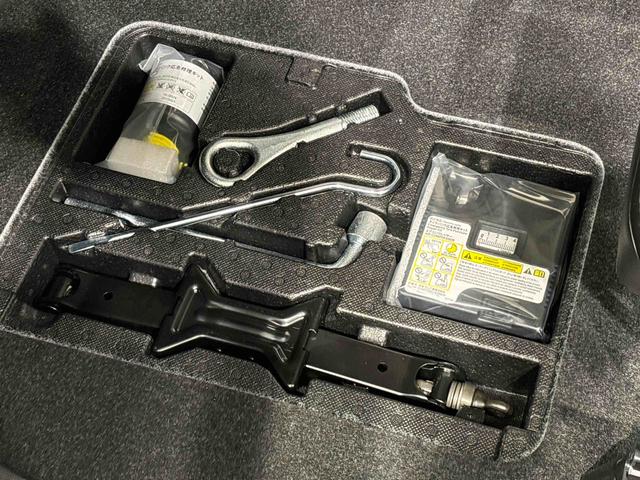 トールカスタムＧ　ターボ　クルーズコントロール　バックカメラ付きＬＥＤヘッドランプ・フォグランプ　　１５インチアルミホイール　オートライト　プッシュボタンスタート　クルーズコントロール　　コーナーセンサー　パワースライドドア　キーフリーシステム（広島県）の中古車