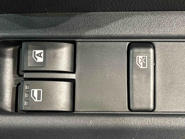 ハイゼットカーゴＤＸ　２ＷＤ　ＣＶＴ　コーナーセンサー　　キーレスエントリーキーレスエントリー　マニュアルエアコン　運転席・助手席パワーウインドウ　オートライト　ハンド式サイドブレーキ　ハロゲンヘッドライト　アイドリングストップ機能　　　テンパータイヤ（広島県）の中古車