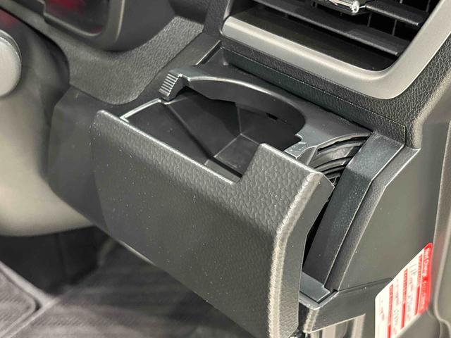 トールカスタムＧ　ターボ　全車速追従機能付ＡＣＣ　キーフリーバックカメラ　ステアリングスイッチ　両側電動スライドドア　電動パーキングブレーキブレーキ　オートブレーキホールド機能　オートライト　運転席シートリフター　チルトステアリング　ＬＥＤヘッドランプ（広島県）の中古車