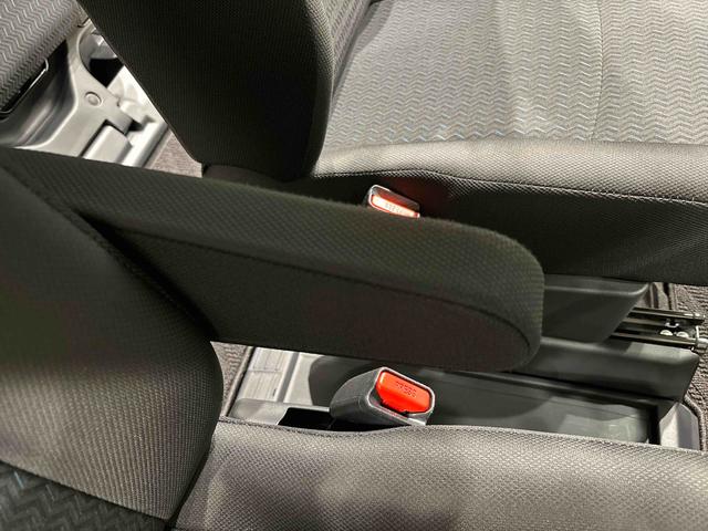 トールカスタムＧ　ターボ　全車速追従機能付ＡＣＣ　キーフリーバックカメラ　ステアリングスイッチ　両側電動スライドドア　電動パーキングブレーキブレーキ　オートブレーキホールド機能　オートライト　運転席シートリフター　チルトステアリング　ＬＥＤヘッドランプ（広島県）の中古車