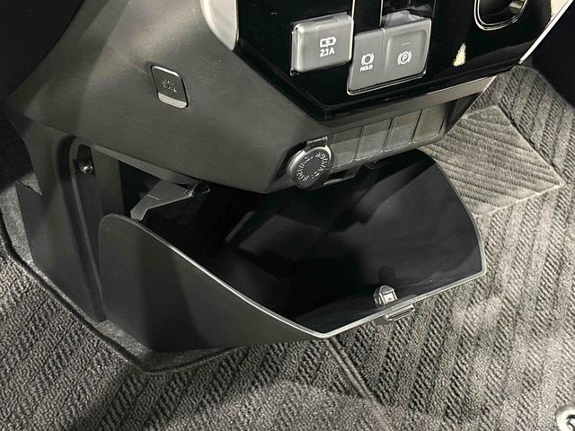 トールカスタムＧ　ターボ　全車速追従機能付ＡＣＣ　キーフリーバックカメラ　ステアリングスイッチ　両側電動スライドドア　電動パーキングブレーキブレーキ　オートブレーキホールド機能　オートライト　運転席シートリフター　チルトステアリング　ＬＥＤヘッドランプ（広島県）の中古車