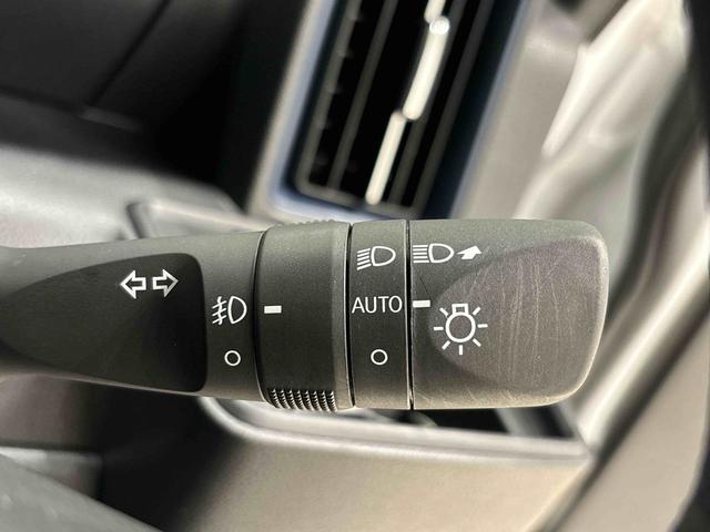 タントカスタムＲＳ　バックカメラ　電動パーキングブレーキＬＥＤオートライト　パワースライドドアウェルカムオープン機能　電動パーキングブレーキ　運転席助手席シートヒーター　アルミホイール　キーフリーシステム　　オート電動格納式ドアミラー（広島県）の中古車