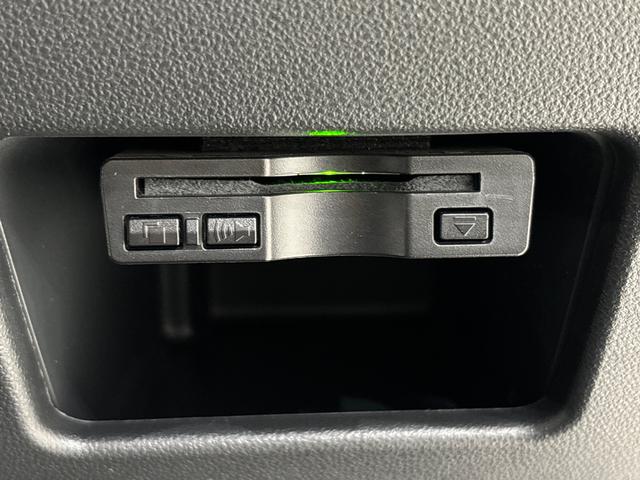 タントカスタムＲＳ　トップエディションリミテッドＳＡIIIＥＴＣ　オートライト　オートエアコン　両側パワースライドドア　電動格納式ドアミラー　プッシュスタート　アイドリングストップ　アルミホール　キーフリーシステム（広島県）の中古車