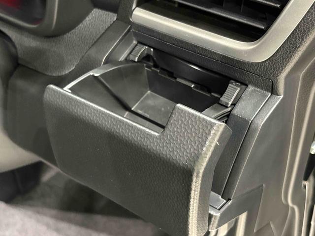 トールカスタムＧ　電動パーキングブレーキ　オートクルーズ純正ナビ装着用アップグレードパック　両側電動スライドドア　オートライト　運転席シートリフター　チルトステアリング　格納式リヤドアサンシェード　オートブレーキホールド機能　ＬＥＤヘッドランプ（広島県）の中古車