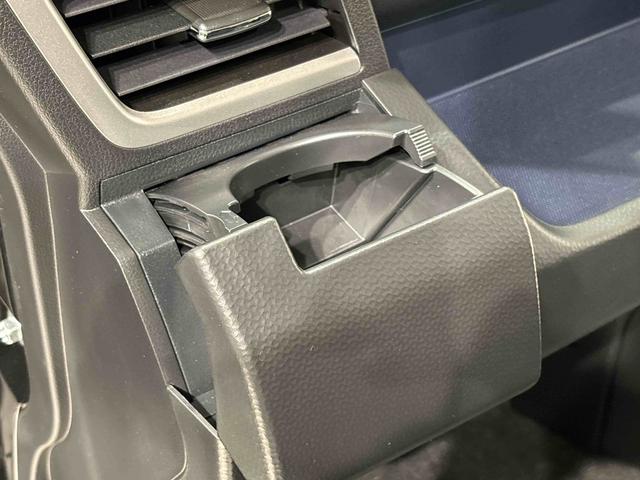 トールカスタムＧ　電動パーキングブレーキ　オートクルーズ純正ナビ装着用アップグレードパック　両側電動スライドドア　オートライト　運転席シートリフター　チルトステアリング　格納式リヤドアサンシェード　オートブレーキホールド機能　ＬＥＤヘッドランプ（広島県）の中古車