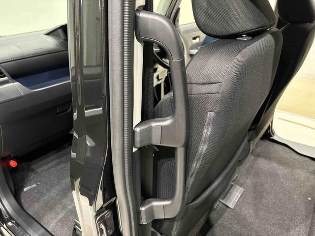 トールカスタムＧ　電動パーキングブレーキ　オートクルーズ純正ナビ装着用アップグレードパック　両側電動スライドドア　オートライト　運転席シートリフター　チルトステアリング　格納式リヤドアサンシェード　オートブレーキホールド機能　ＬＥＤヘッドランプ（広島県）の中古車