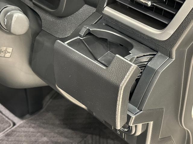 トールカスタムＧ　バックカメラ　クルーズコントロールＬＥＤヘッドランプ・フォグランプ　　アルミホイール　オートライト　プッシュボタンスタート　クルーズコントロール　　コーナーセンサー　パワースライドドア　キーフリーシステム（広島県）の中古車