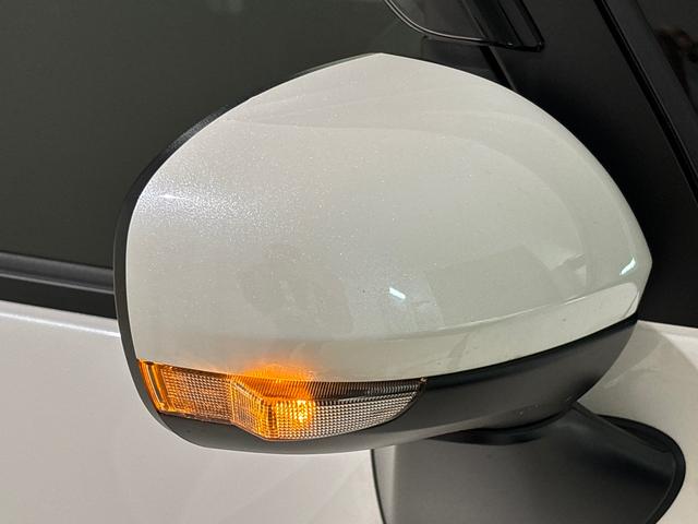 トールカスタムＧ　バックカメラ　クルーズコントロールＬＥＤヘッドランプ・フォグランプ　　アルミホイール　オートライト　プッシュボタンスタート　クルーズコントロール　　コーナーセンサー　パワースライドドア　キーフリーシステム（広島県）の中古車
