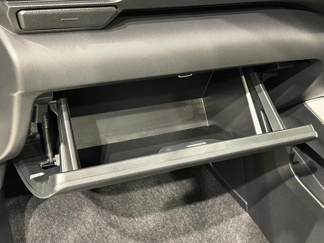 ロッキープレミアムＧＬＥＤヘッドランプ・フォグランプ　全車速追従機能付アダプティブクルーズコントロール　レーンキープコントロール　１７インチアルミホイール　シートヒーター　プッシュボタンスタート（広島県）の中古車