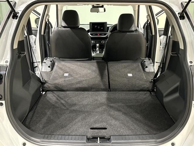 ロッキープレミアムＧＬＥＤヘッドランプ・フォグランプ　全車速追従機能付アダプティブクルーズコントロール　レーンキープコントロール　１７インチアルミホイール　シートヒーター　プッシュボタンスタート（広島県）の中古車