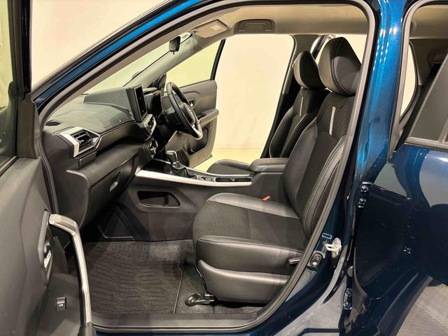 ロッキープレミアムＧＬＥＤヘッドランプ・フォグランプ　全車速追従機能付アダプティブクルーズコントロール　レーンキープコントロール　　１７インチアルミホイール　シートヒーター（広島県）の中古車