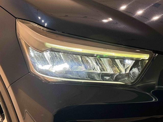 ロッキープレミアムＧＬＥＤヘッドランプ・フォグランプ　全車速追従機能付アダプティブクルーズコントロール　レーンキープコントロール　　１７インチアルミホイール　シートヒーター（広島県）の中古車