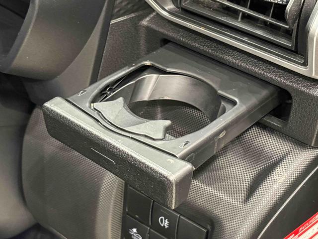 ロッキープレミアムＧ　ナビ　バックカメラ　ドライブレコーダー　ＥＴＣＬＥＤヘッドランプ・フォグランプ　全車速追従機能付アダプティブクルーズコントロール　レーンキープコントロール　ブラインドスポットモニター　１７インチアルミホイール　シートヒーター（広島県）の中古車