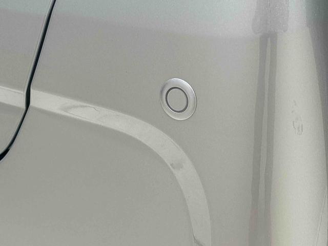 タントＸ　バックカメラ　片側電動スライドドア　両側シートヒーターＬＥＤオートライト　パワースライドドアウェルカムオープン機能　電動格納式ドアミラー　助手席ロングスライド　助手席イージークローザー　　セキュリティアラーム　キーフリーシステム（広島県）の中古車