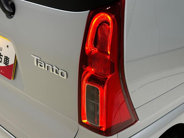 タントＸ　バックカメラ　片側電動スライドドア　両側シートヒーターＬＥＤオートライト　パワースライドドアウェルカムオープン機能　電動格納式ドアミラー　助手席ロングスライド　助手席イージークローザー　　セキュリティアラーム　キーフリーシステム（広島県）の中古車