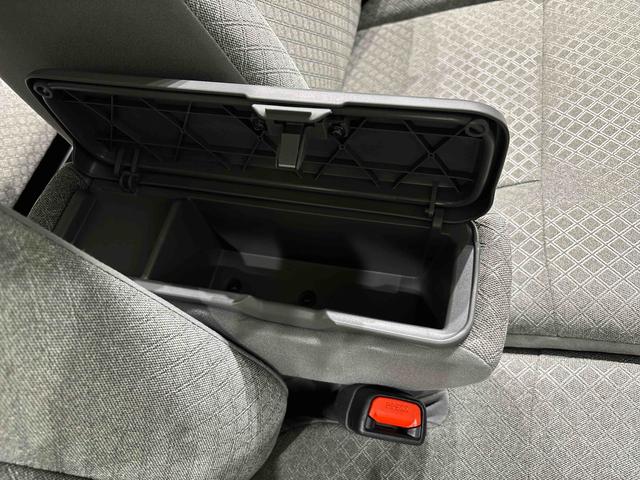 タントＸ　　電子パーキング　左パワースライドドア　オートライトＬＥＤオートライト　パワースライドドアウェルカムオープン機能　電動パーキングブレーキ　運転席助手席シートヒーター　　フルホイールキャツプ　キーフリーシステム　　オート電動格納式ドアミラー（広島県）の中古車